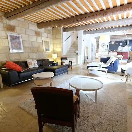 Charming Provencal House With Private Pool For 4 People In Blanc, Luberon. Villa Cheval-Blanc